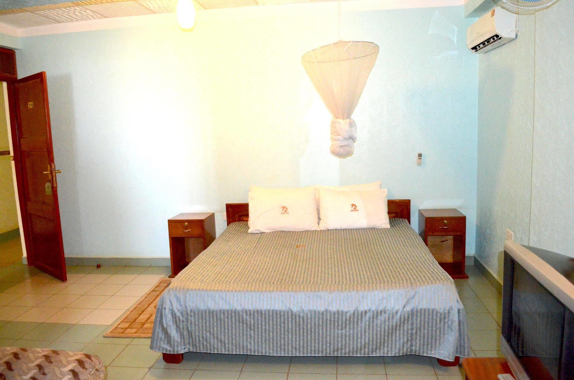 Areba Hotel Entebbe Exterior photo